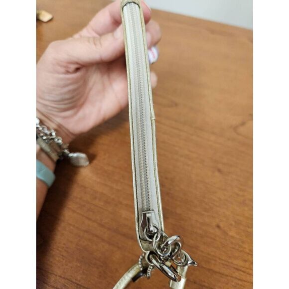 Coach Vintage Metallic Gold Leather Wristlet Purse with tag - Picture 7 of 9